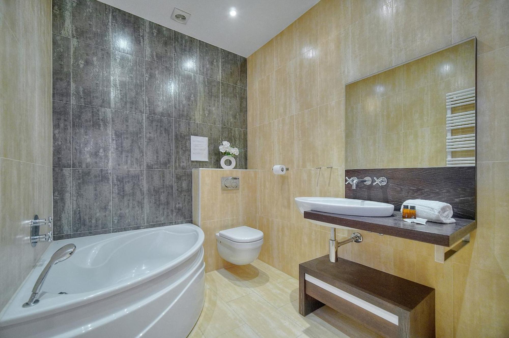 Moderne 3 Pieces Idealement Situe Centre De Cannes L! A2B22 Bagian luar foto